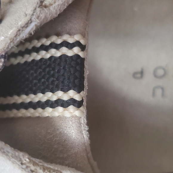 SZ 6 WOMENS SHU SHOP MIA GOLD STAR FASHION SNEAKER - Picture 7 of 9